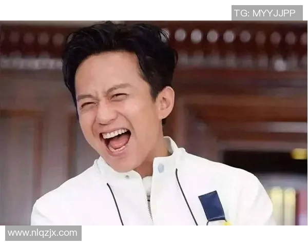 邓超足球明星身份揭秘他与哪位球员关系密切引发热议